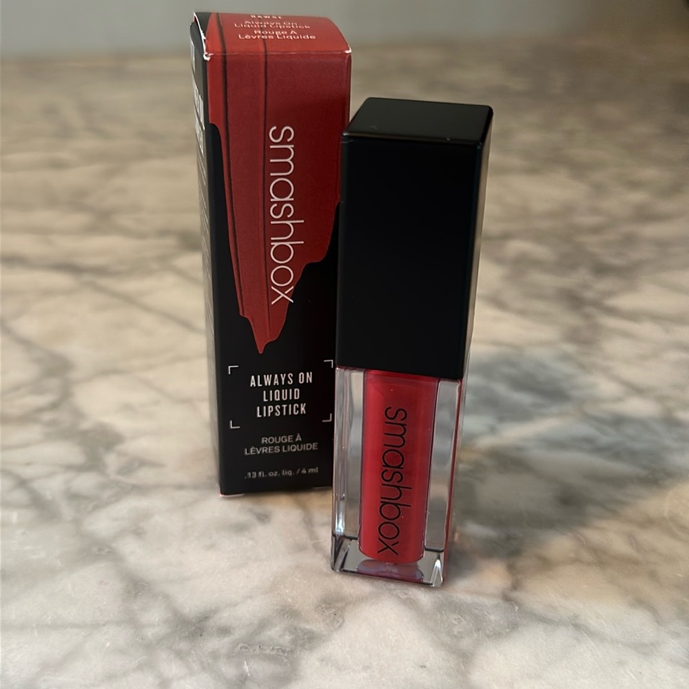 Smashbox Always On Liquid Lipstick in Bawse